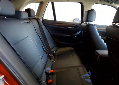 2014 BMW X1 xDrive35I z USA, uszkodzony, nr VIN WBAVM5C58EVV93001